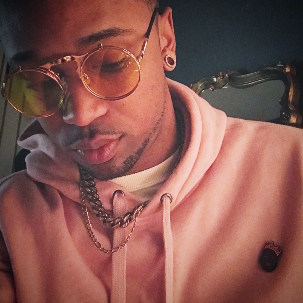 Meet your Posher, Robert